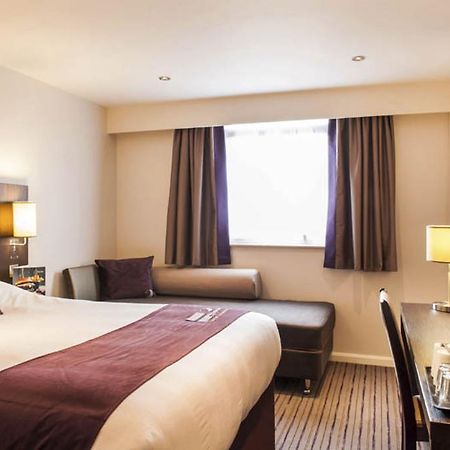Premier Inn Aberdeen Airport - Dyce Exterior foto